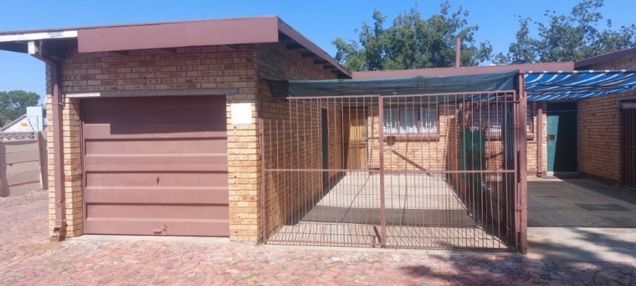 To Let 2 Bedroom Property for Rent in Reitzpark Free State